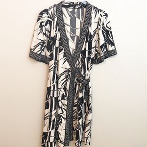 BCBG MAXAZRIA | Black & White Wrap Dress